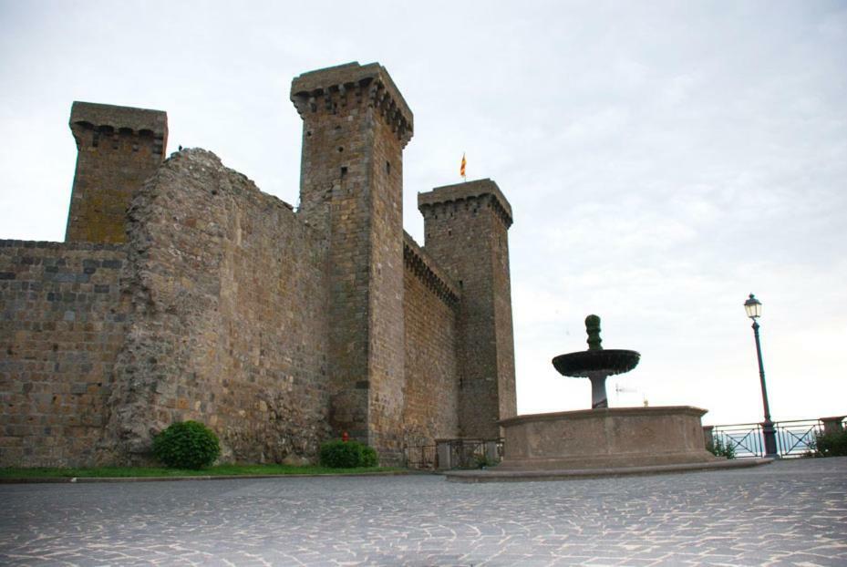 La Scaletta Appartement Bolsena Buitenkant foto