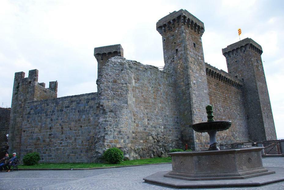La Scaletta Appartement Bolsena Buitenkant foto